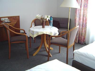 Hotel Stiftswingert 마인츠 레스토랑 사진